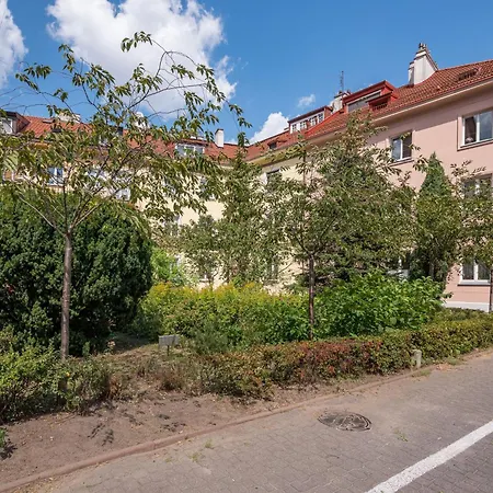 Dobra Old Town * Varsovie